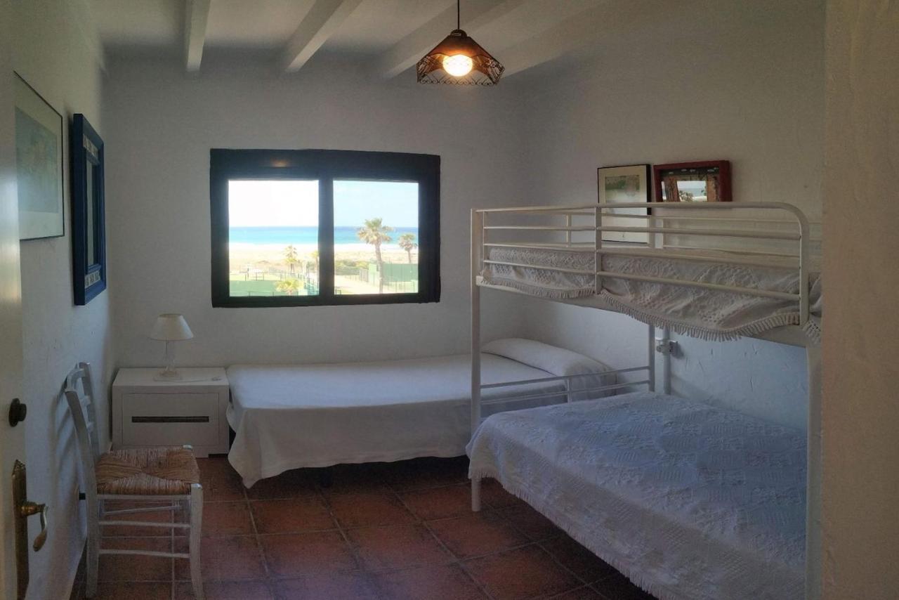 Casa En Primera Linea De Playa ساهارا ذي لوس أتونِس المظهر الخارجي الصورة